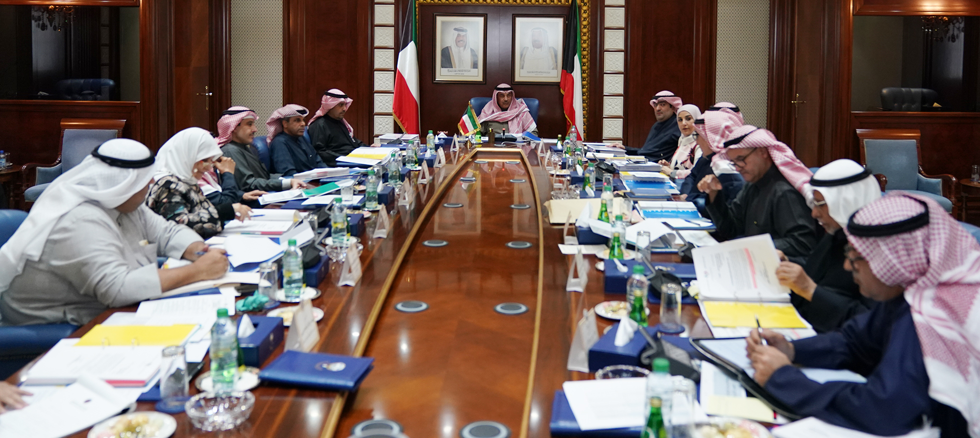 كونا Kuwait PM presides over Supreme Petroleum Council meeting