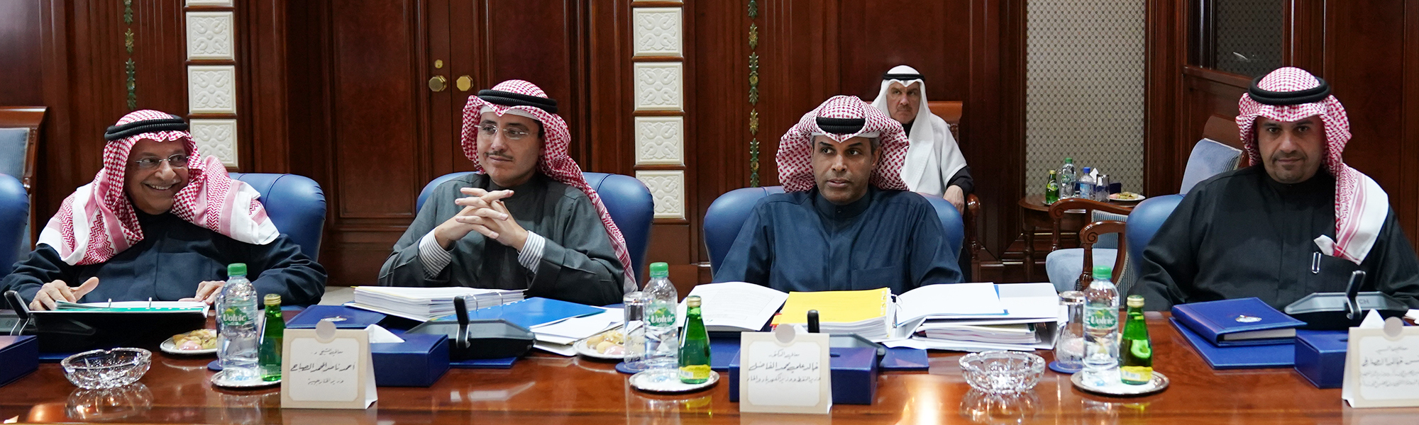 كونا Kuwait PM presides over Supreme Petroleum Council meeting