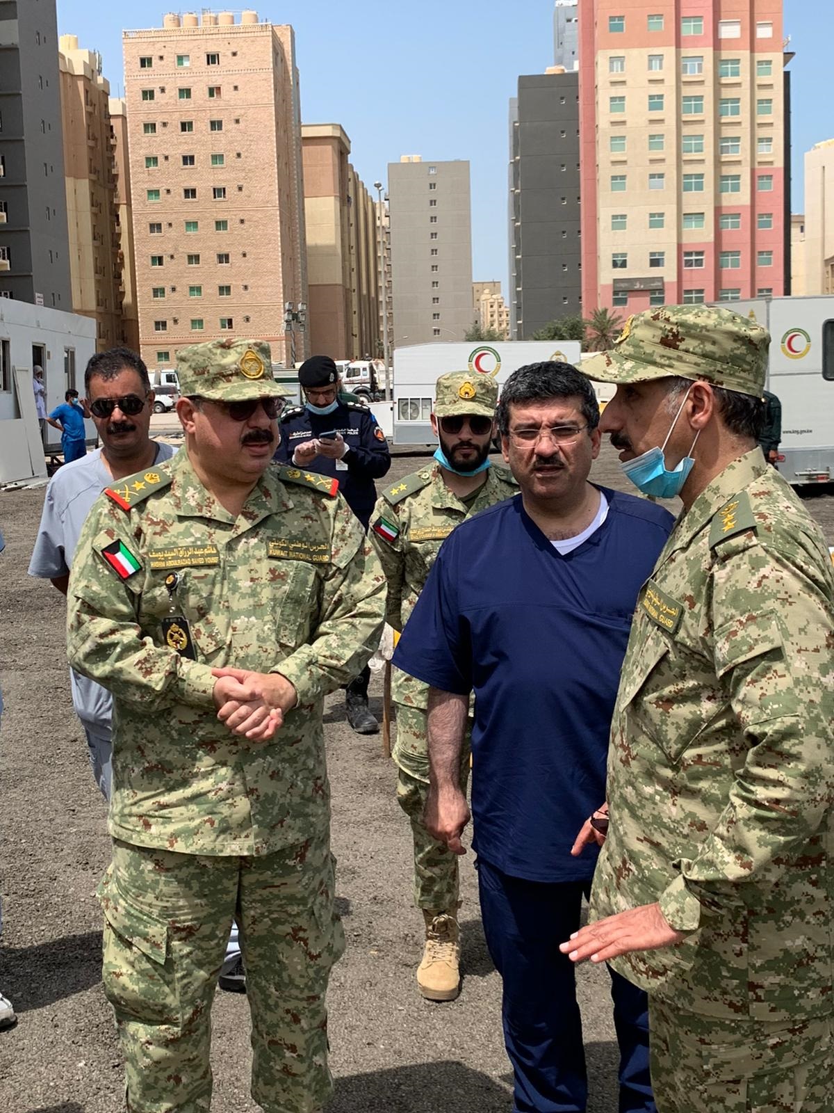 وكيل الحرس الوطني ووكيل (الصحة) يقومان بجولة تفقدية للمستشفى الميداني بالمهبولة