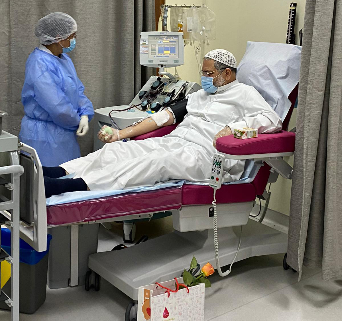 Kuwait blood bank produces artificial plasma to combat Covid-19