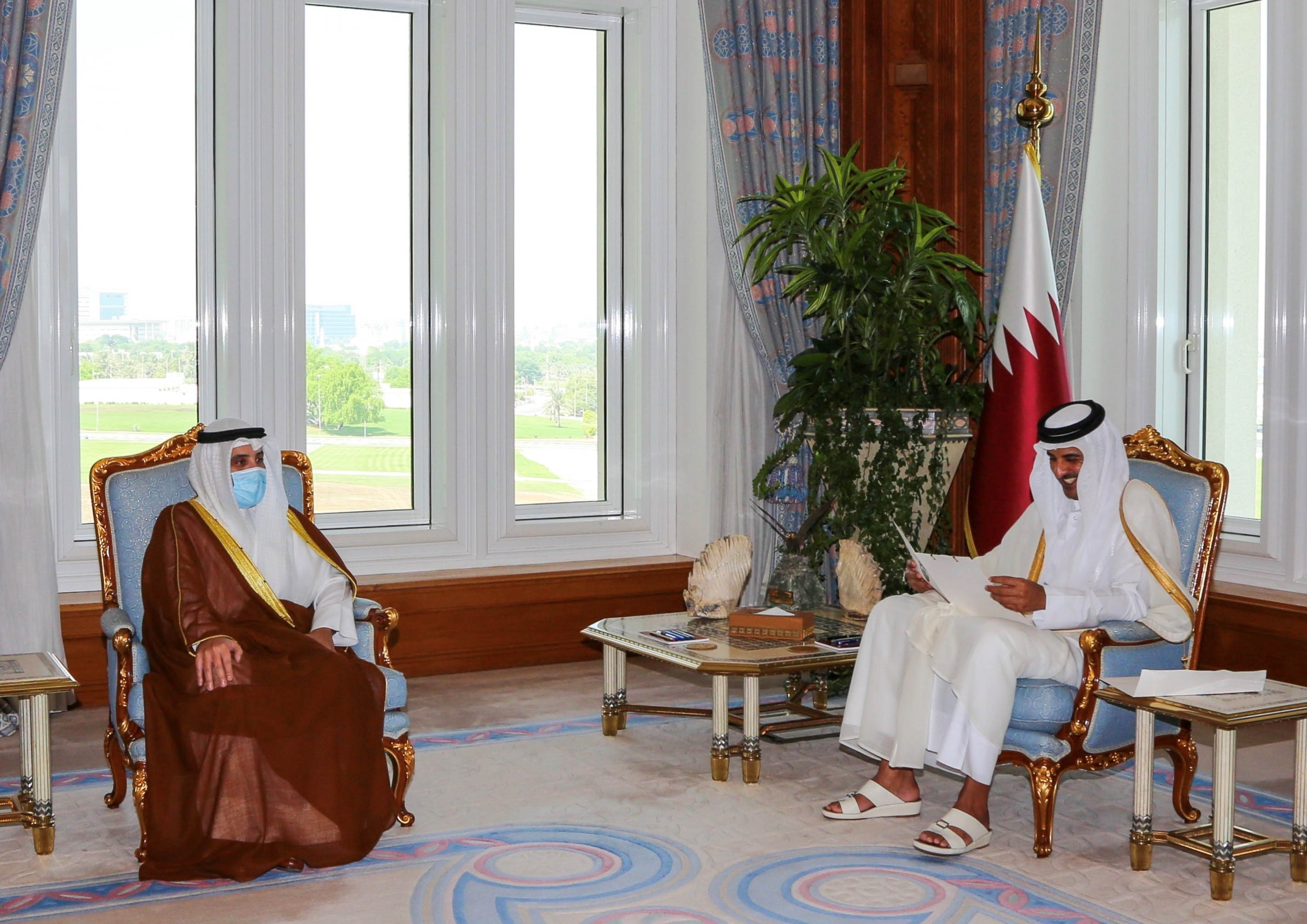 Qatari Amir received Kuwait's Foreign Minister