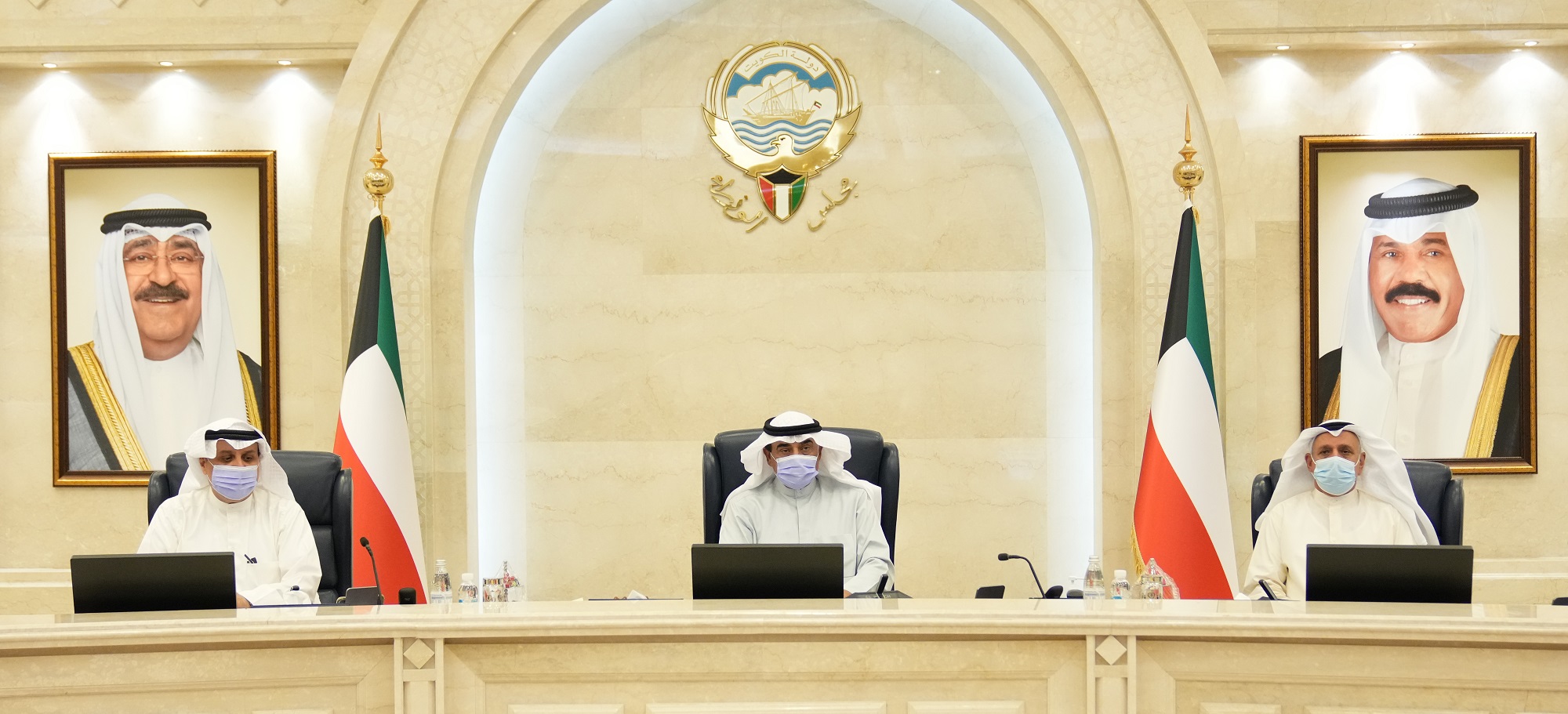 سمو الشيخ صباح خالد الحمد الصباح رئيس مجلس الوزراء يترأس الاجتماع الاستثنائي