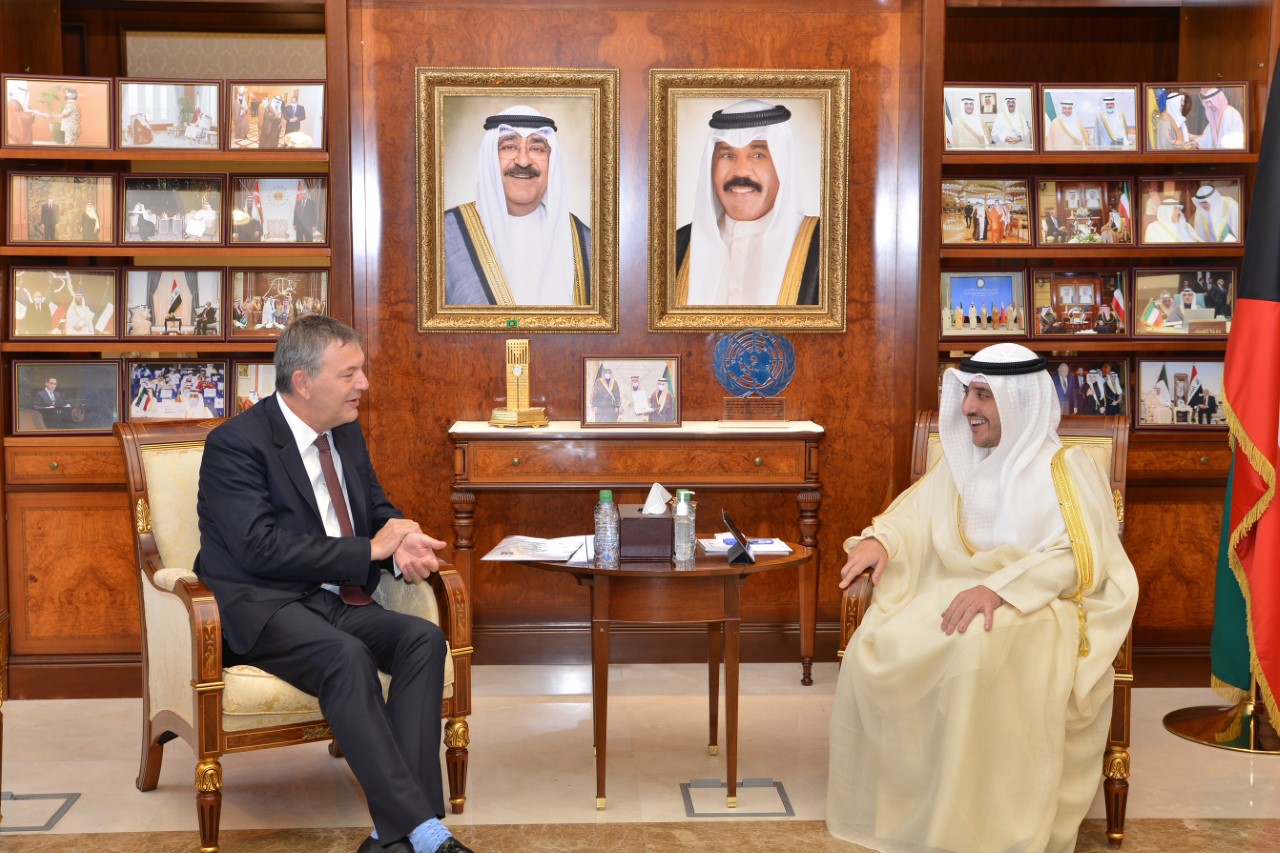 وزير الخارجية الكويتي يستقبل مفوض عام وكالة الأمم المتحدة لغوث وتشغيل اللاجئين الفلسطينيين (الأونروا)