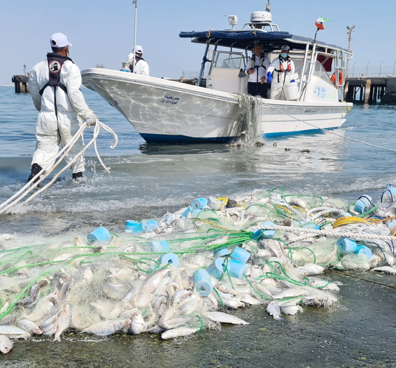 Kuwait diving team lifts discarded fishing nets south of Kuwait's Creek 