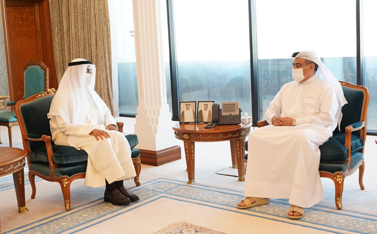 أمين عاممجلس التعاون الخليجي يلتقي وزير المالية القطري
