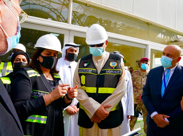 His Highness the Premier and the Minister of Public Labor D.r Rana Al-Faris during the visit