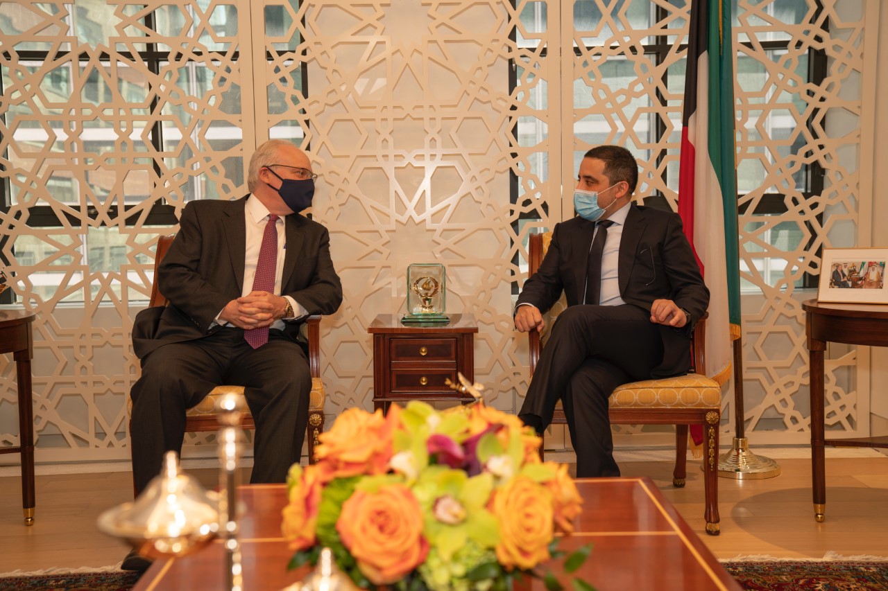 Kuwait FM meets US Special Envoy for Yemen