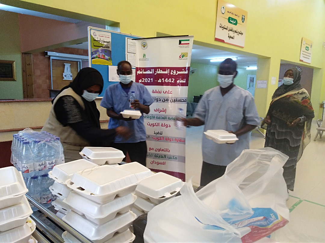 سفارة دولة الكويت بالخرطوم تنفذ مشروع إفطار صائم في ولايات سودانية
