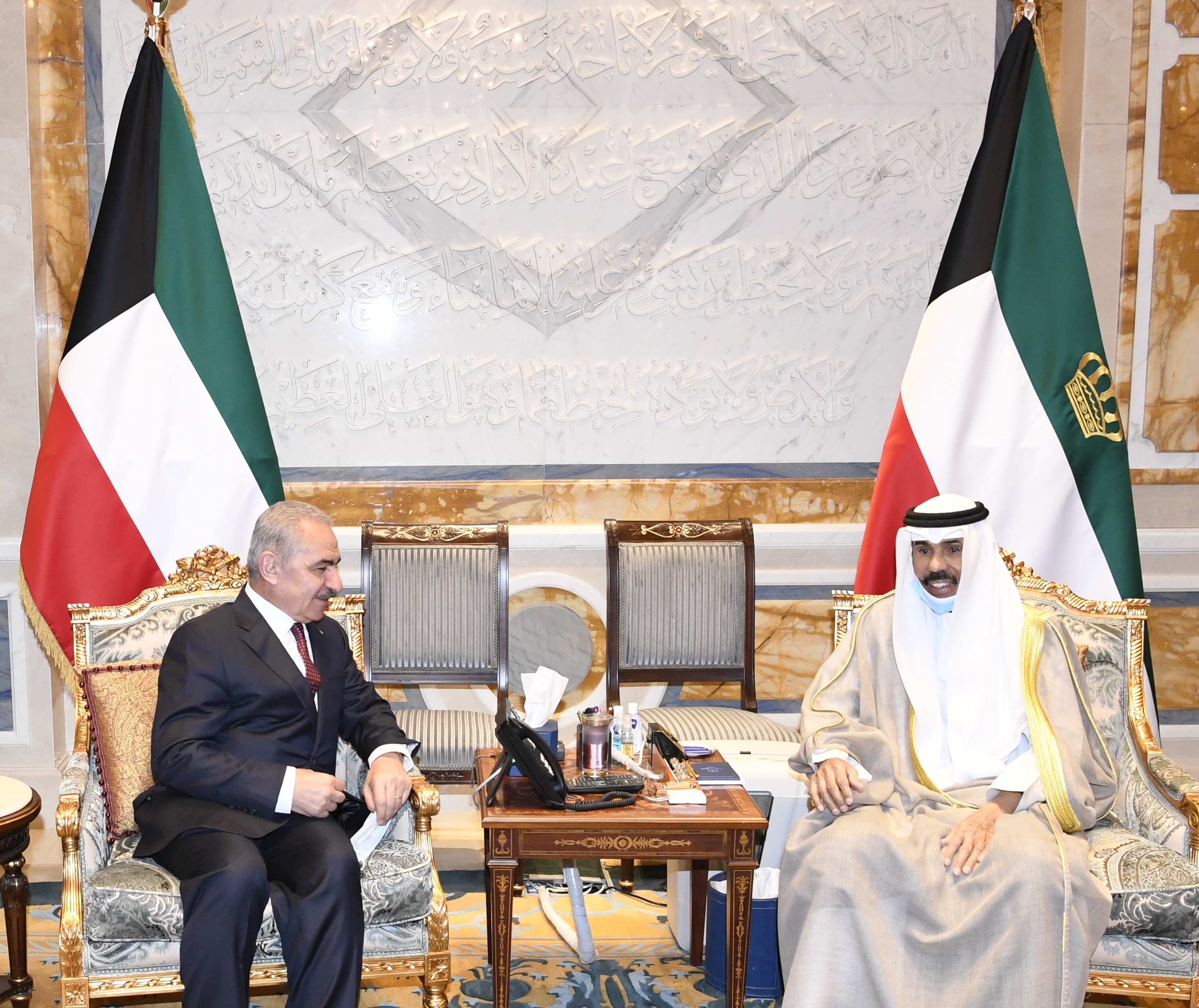 سمو أمير البلاد يستقبل رئيس مجلس الوزراء بدولة فلسطين