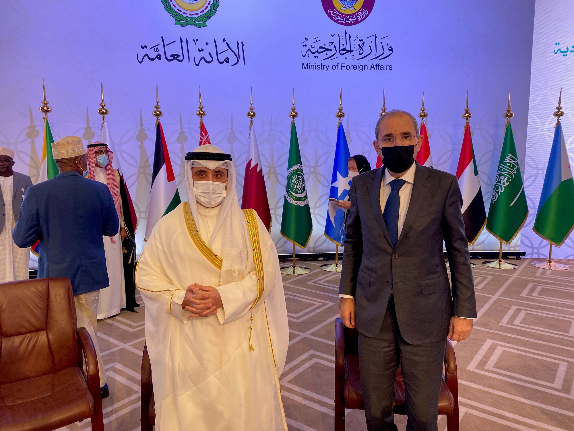 Kuwaiti Foreign Minister with his Jordanian counterpart