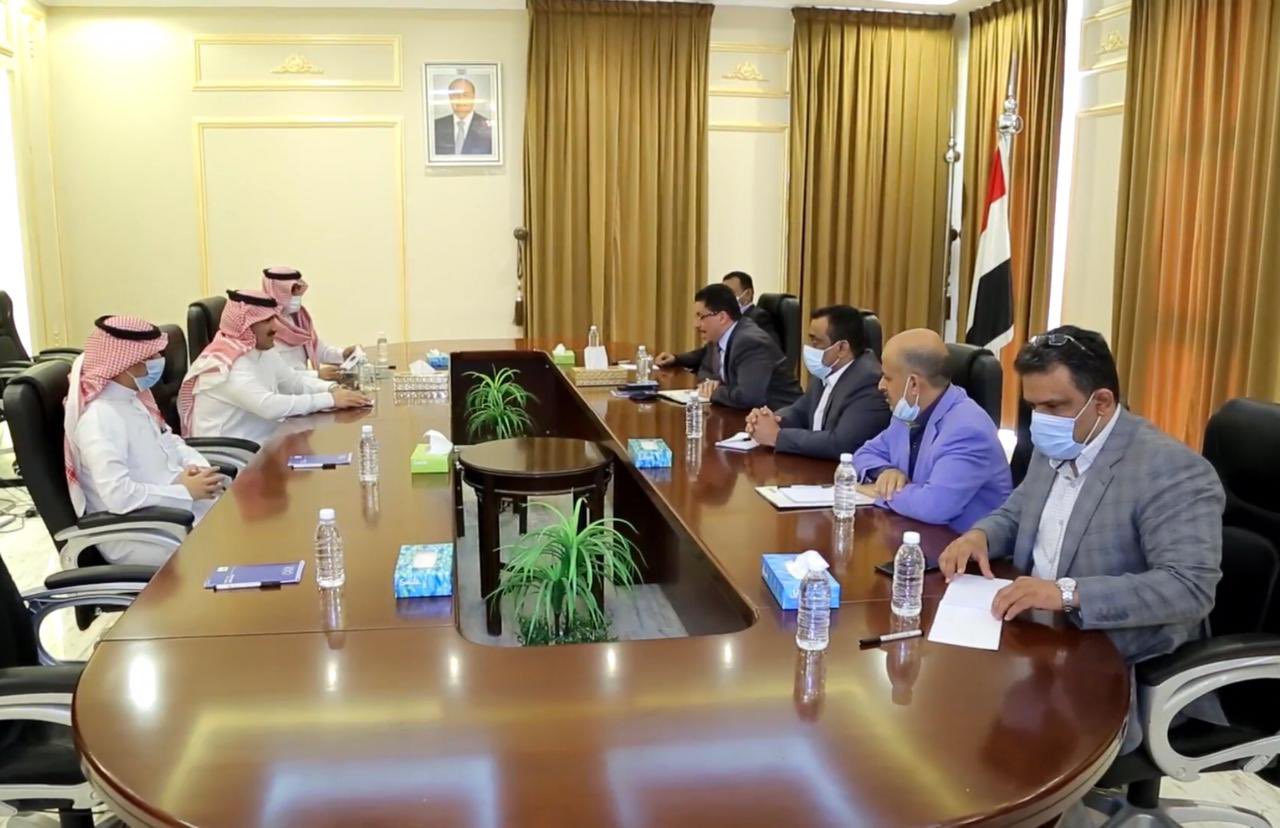 Yemen, Saudi Arabia discuss implementation of (Riyadh agreement)