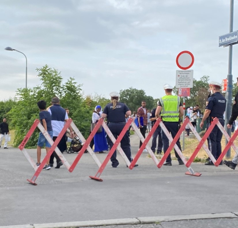 كونا مسلمو النمسا يؤدون صلاة عيد الاضحى المبارك وسط احترازات صحية وامنية الديانات 20 07 2021