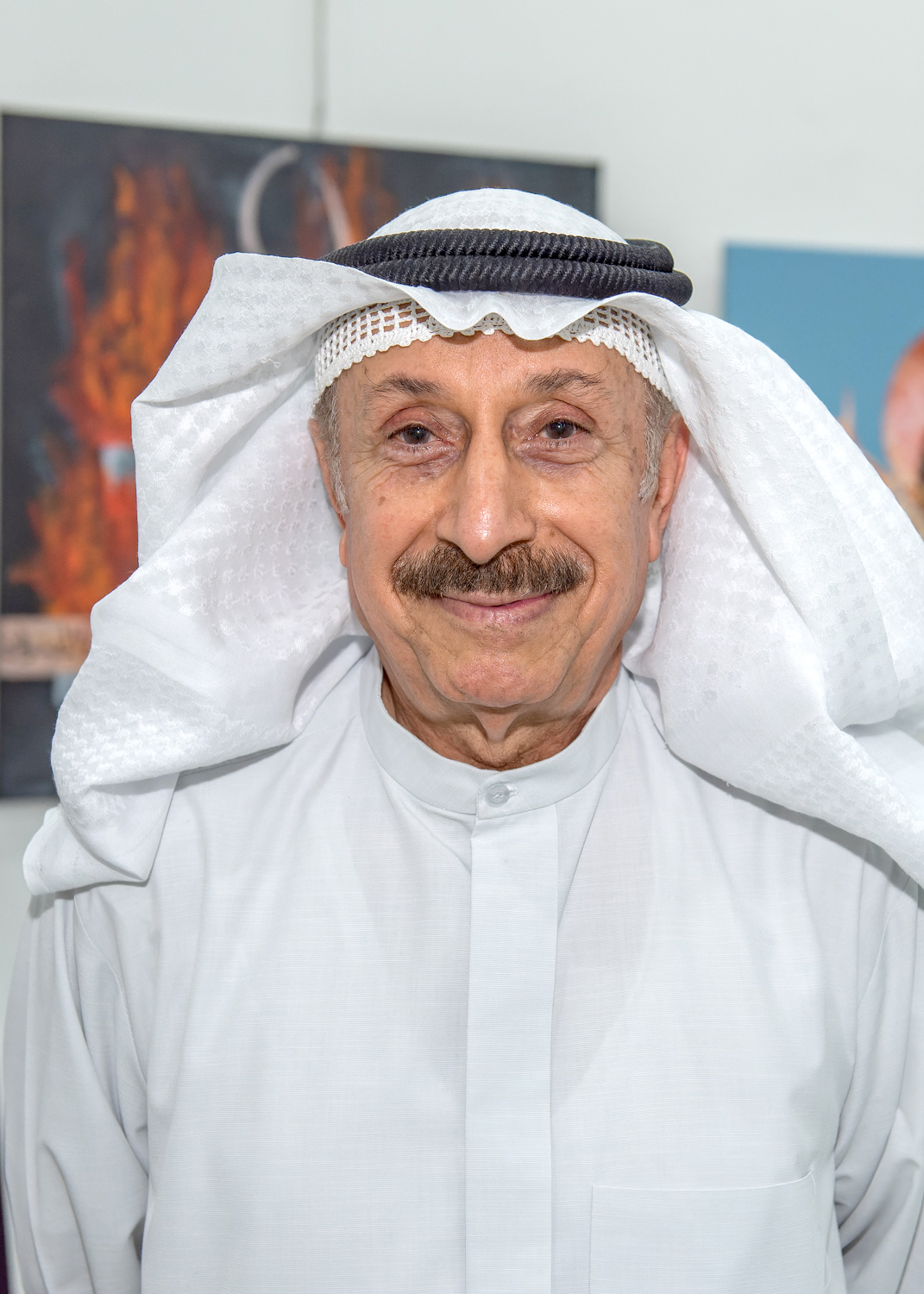 رئيس جمعية الفنون التشكيلية رئيس اتحاد التشكيليين العرب عبدالرسول سلمان