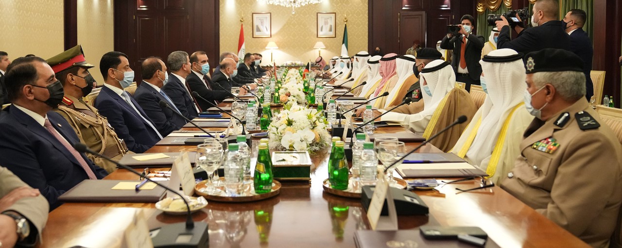 سمو الشيخ صباح خالد الحمد الصباح رئيس مجلس الوزراء خلال جلسة مباحثات مع رئيس مجلس الوزراء بجمهورية العراق الشقيق مصطفى الكاظمي