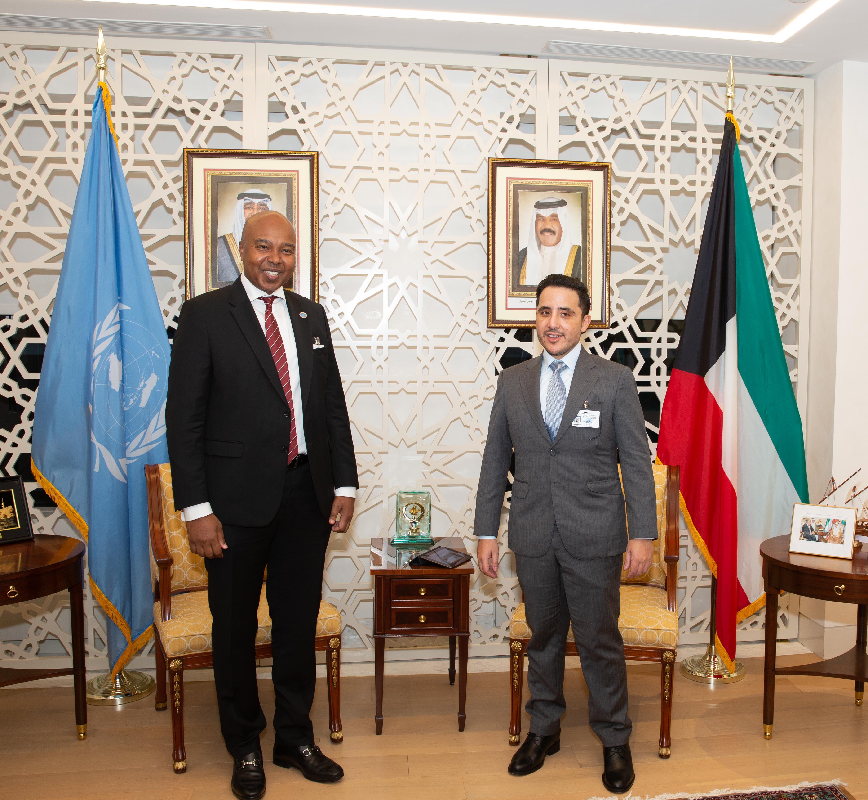 Kuwaiti Minister of Foreign Affairs meets Somalia counterpart