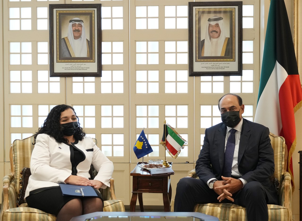 Kuwait Amir's Representative, PN meets Kosovo Pres.