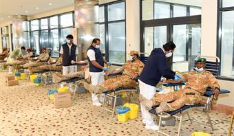 وزارة الدفاع تنظم حملة التبرع (دمي للكويت) لتعزيز مخزون بنك الدم لاسيما بالفصائل النادرة                                                                                                                                                                  