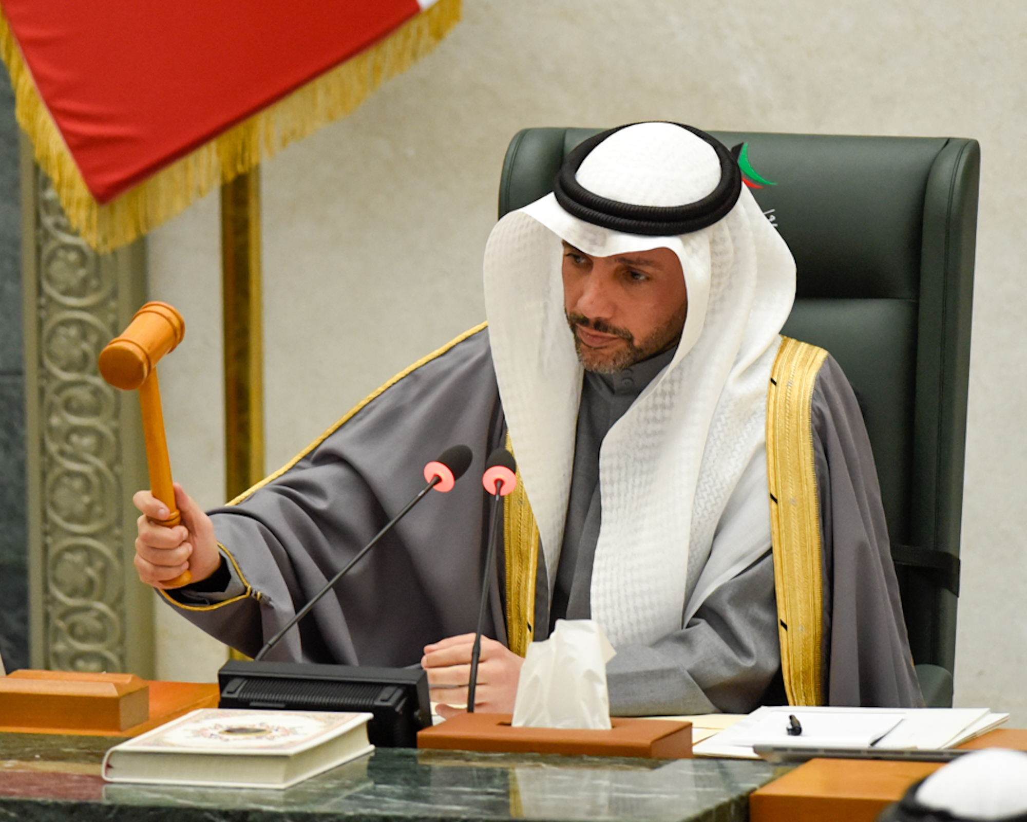رئيس مجلس الأمة يرفع الجلسة الخاصة لعدم اكتمال النصاب وعدم حضور الحكومة