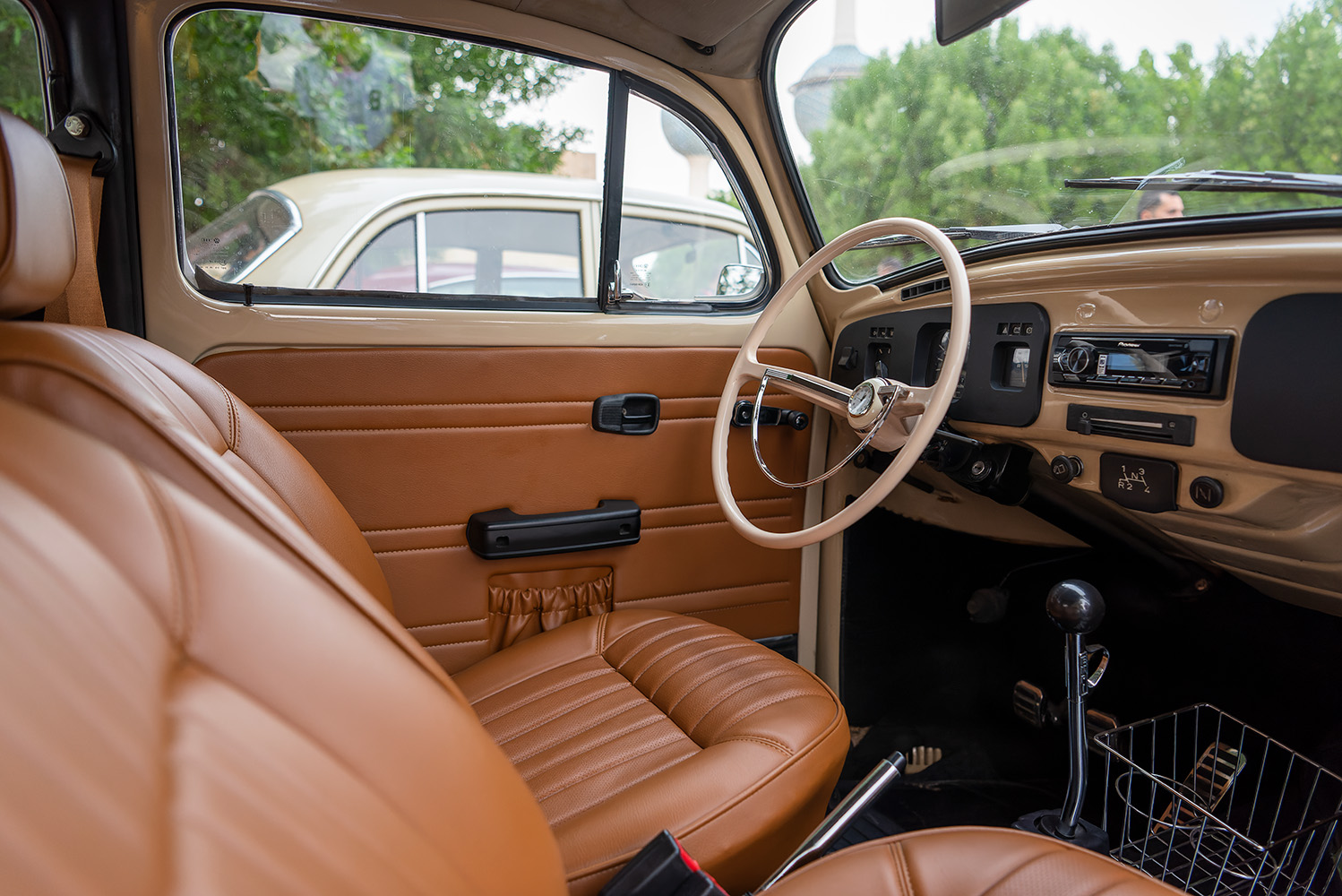 KUNA Kuwait auto club organizes classic car show Sports 11/11/2022