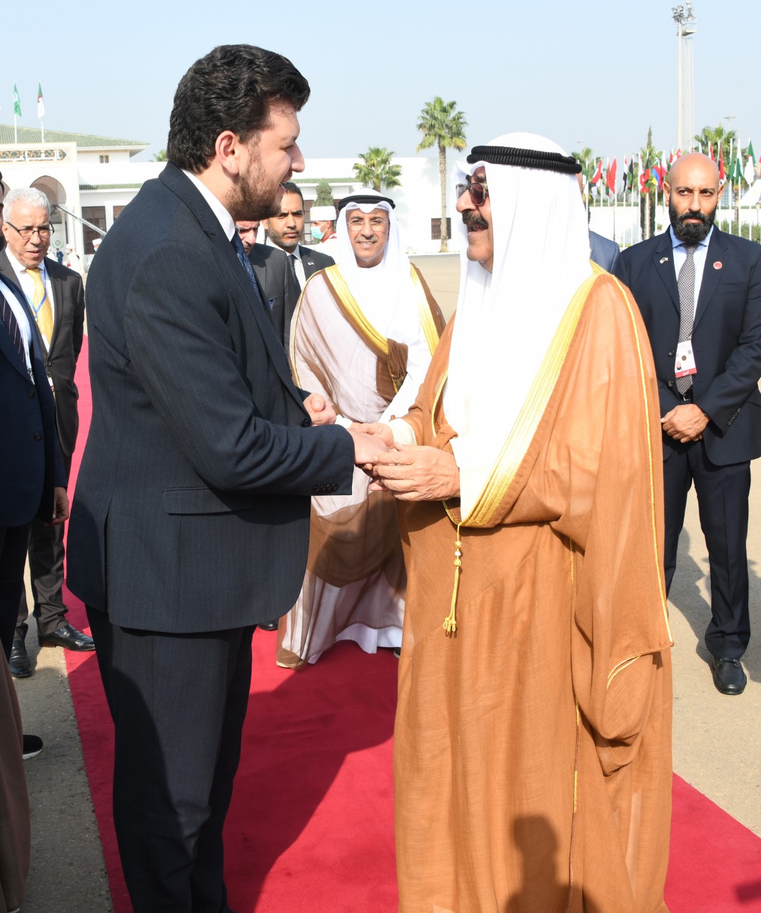 كونا : ممثل سمو أمير البلاد سمو ولي العهد يغادر الجزائر بعد ترؤسه وفد دولة  الكويت في مؤتمر مجلس جامعة الدول العربية للدورة العادية ال31 - عام -  02/11/2022