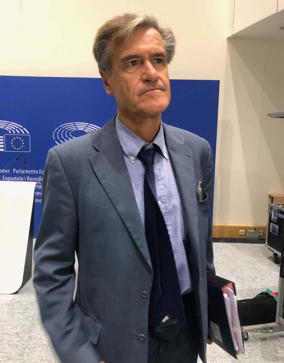 رئيس لجنة الحريات المدنية والعدل والشؤون الداخلية في البرلمان الأوروبي خوان فرناندو لوبيز أغيلار