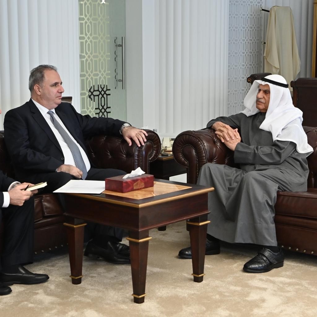 رئيس مجلس الأمة أحمد السعدون مع سفير جمهورية أذربيجان لدى البلاد إميل كريموف