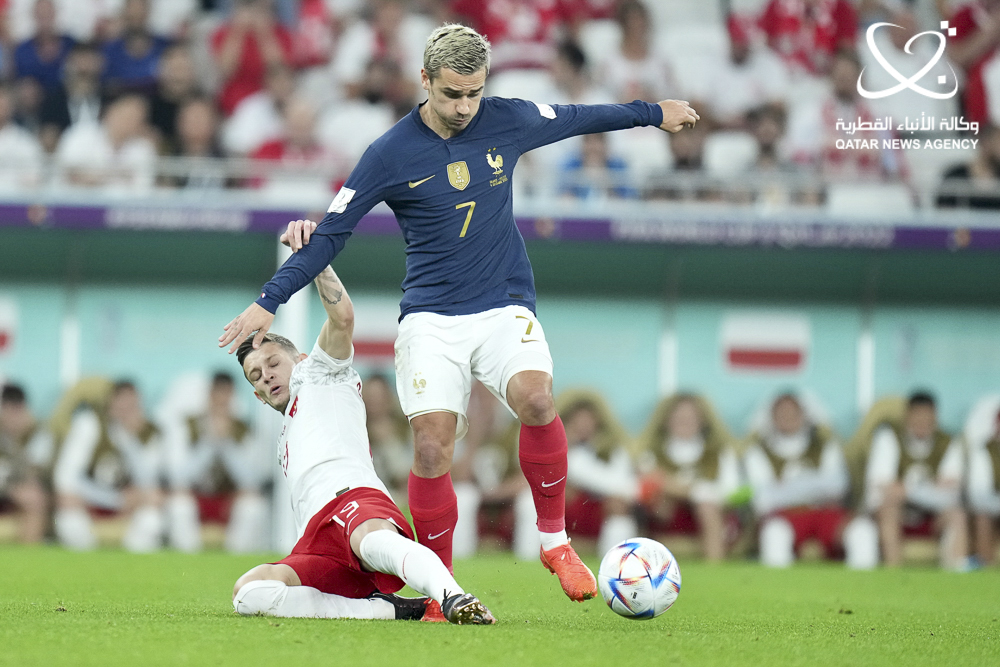 France beat Poland, forge ahead into World Cup quarterfinals