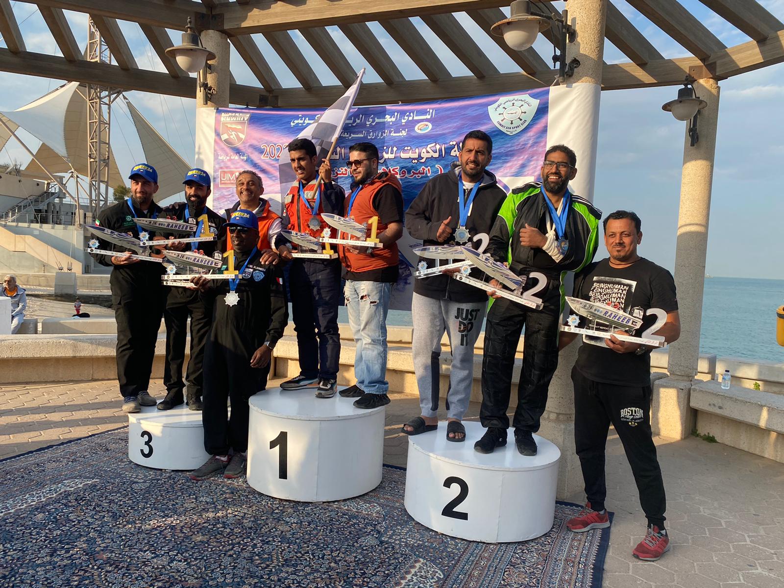 تتويج الفائزين في منافسات الجولة الثالثة من بطولة الكويت للزوارق السريعة موسم (2021 - 2022)