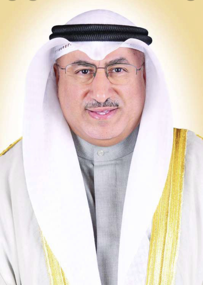 نائب رئيس مجلس الوزراء ووزير النفط ووزير الكهرباء والماء والطاقة المتجددة الدكتور محمد الفارس