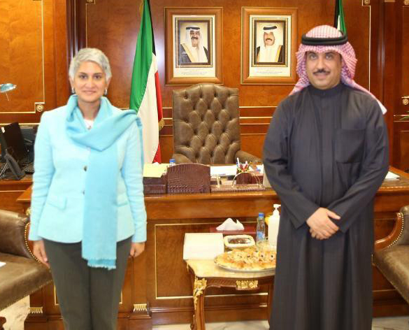 Kuwait's Social Affairs Minister Mubarak Al-Aru receives Canadian ambassador