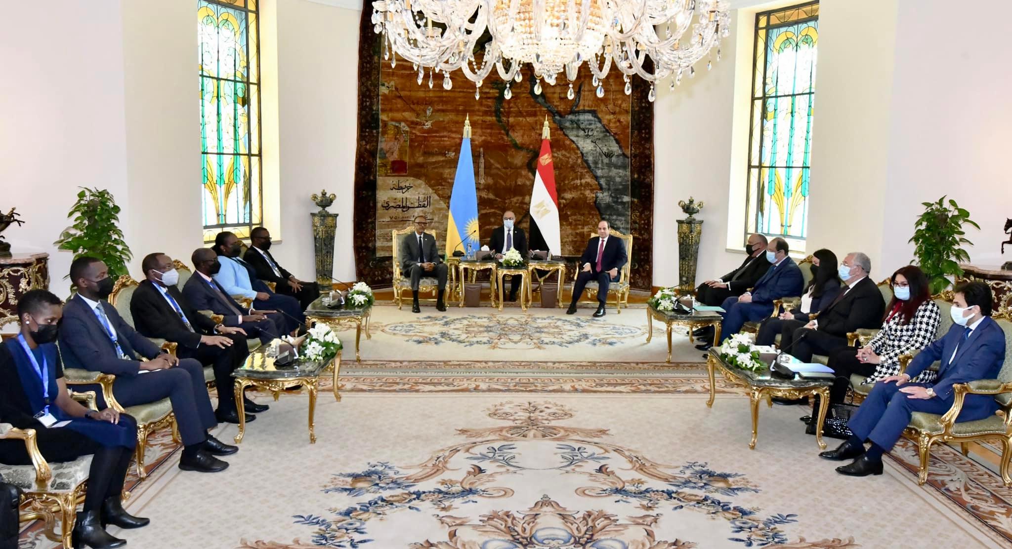 الرئيس المصري خلال استقبال نظيره الرواندي