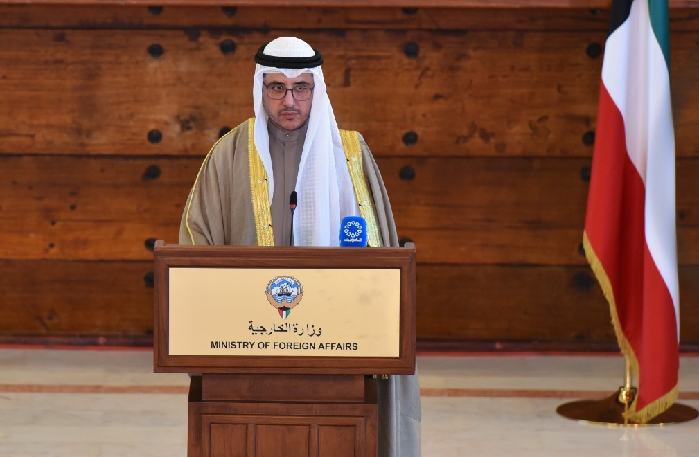 وزير الخارجية الشيخ الدكتور أحمد ناصر المحمد الصباح خلال المؤتمر الصحفي