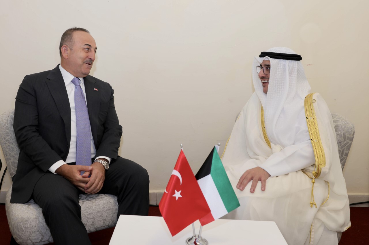 Kuwaiti Foreign Minister meets Turkish Foreign Minister