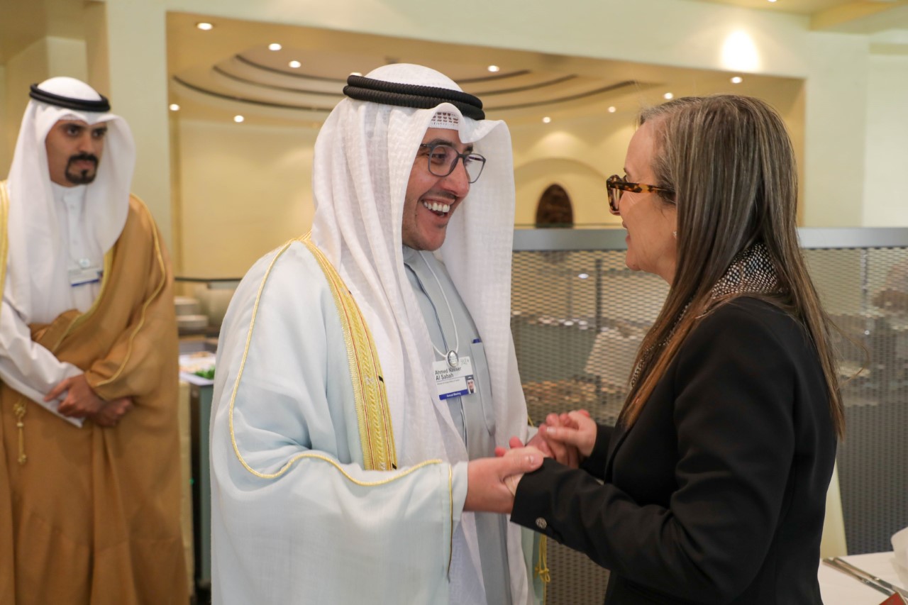 Representative of Kuwait PM meets Tunisian Premier