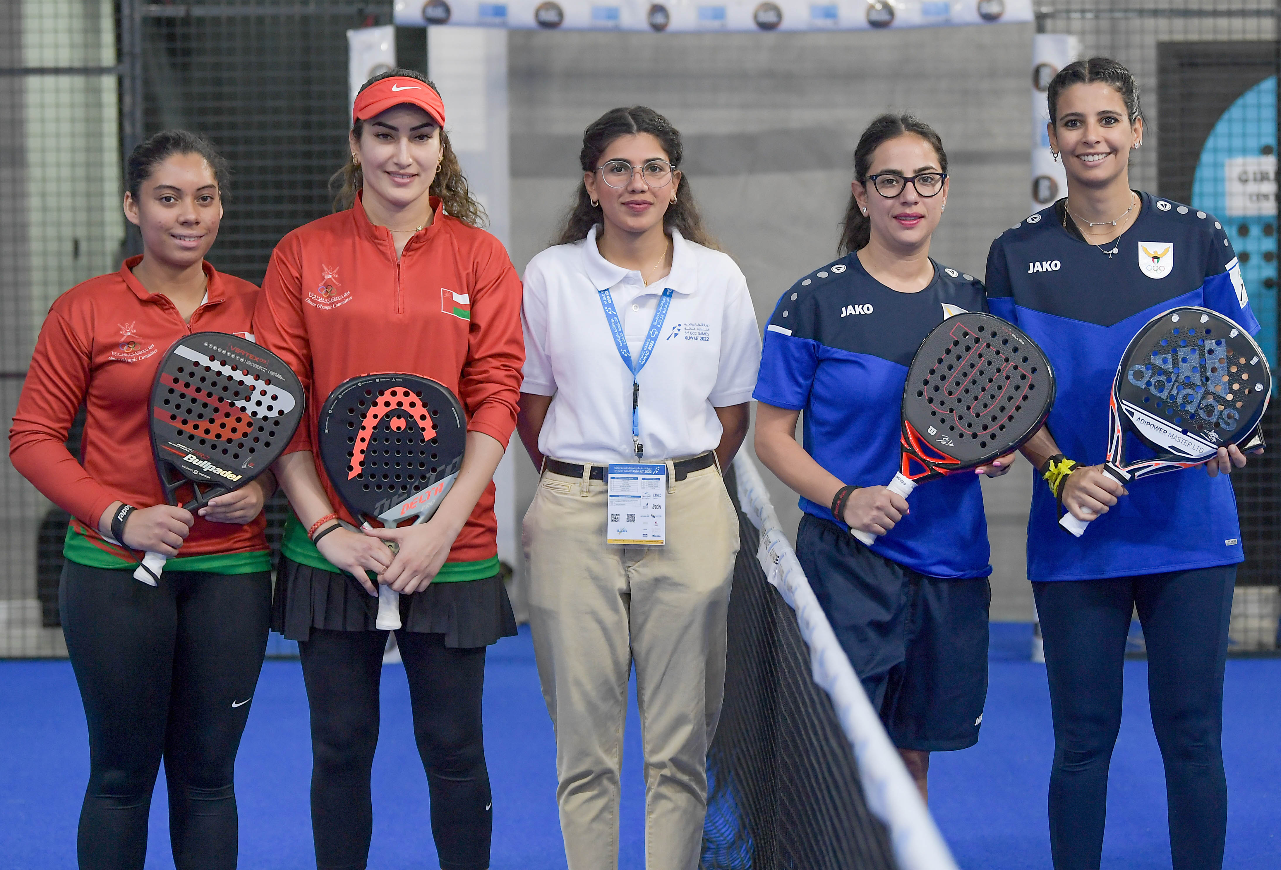 Kuwaiti and Omani paddle players