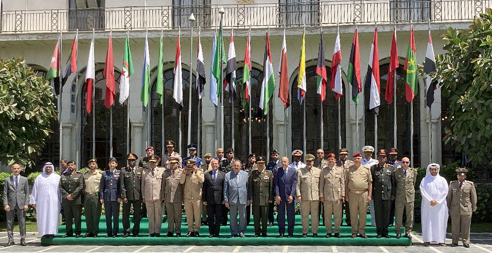 صورة جماعية لممثلي رؤساء هيئات التدريب في القوات المسلحة العربية