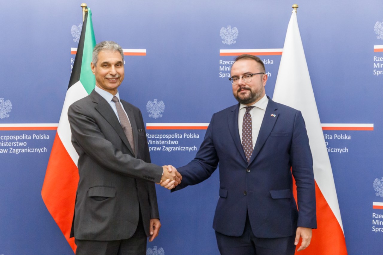 Kuwait Deputy Foreign Minister meets with Polish Undersecretary for Economic and Development Cooperation, Africa and the Middle East