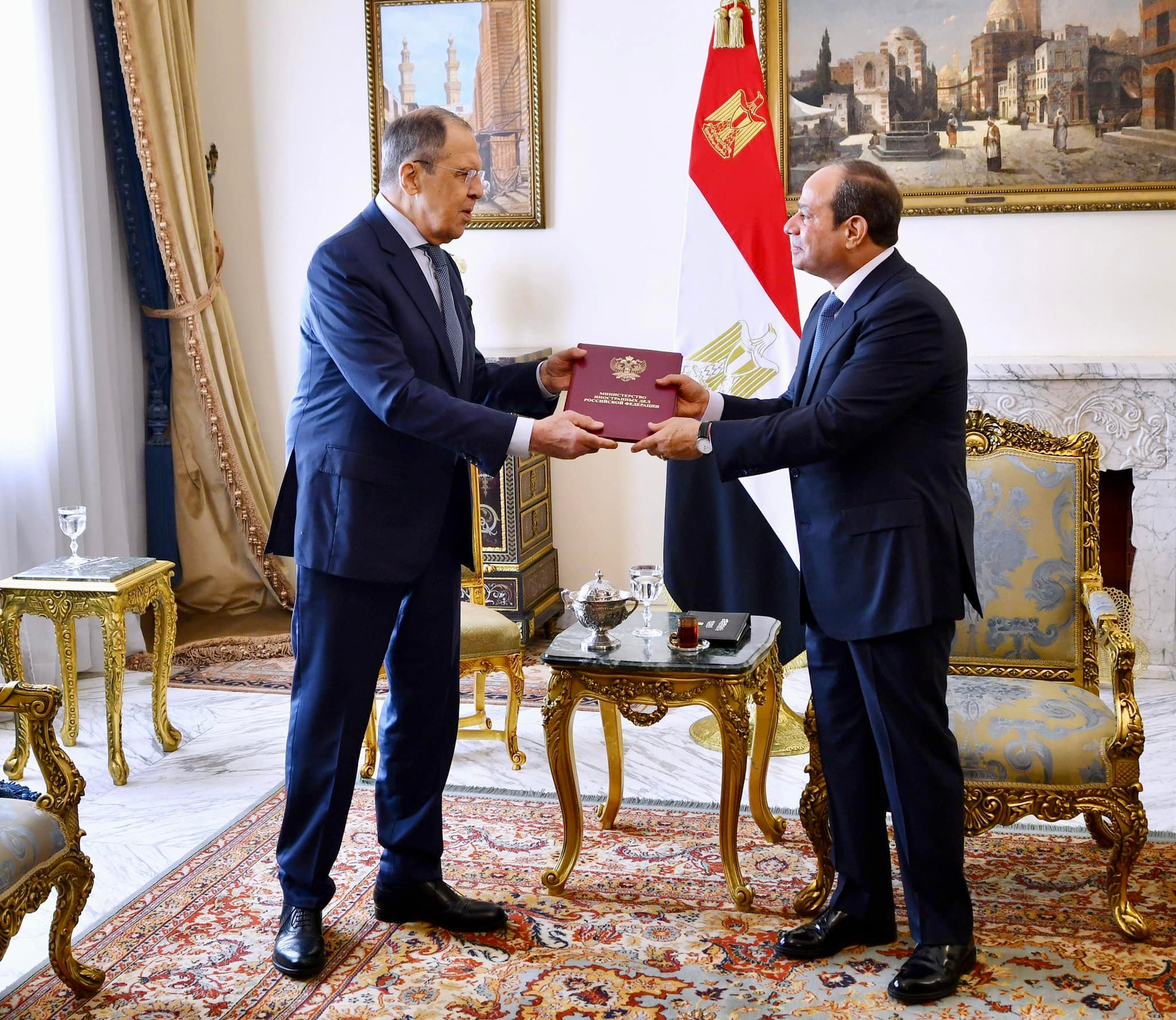 Egyptian President meets Russian Foreign Minister