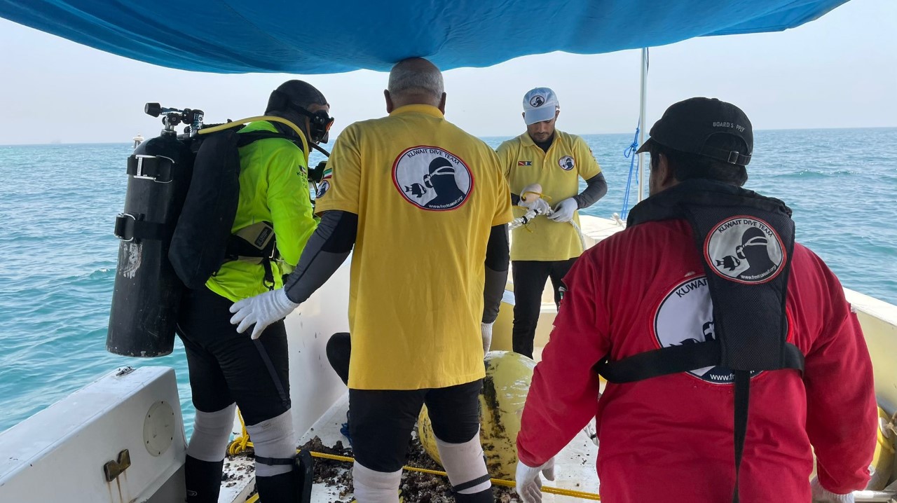 KUNA Kuwait Diving Team completes protective projects in Araifjan's