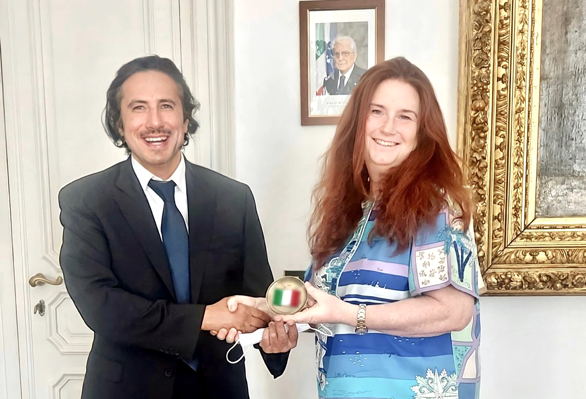 Italian President's Diplomatic Advisor Emanuela d'Alessandro receives Kuwait's Ambassador to Italy Azzam Al-Sabah