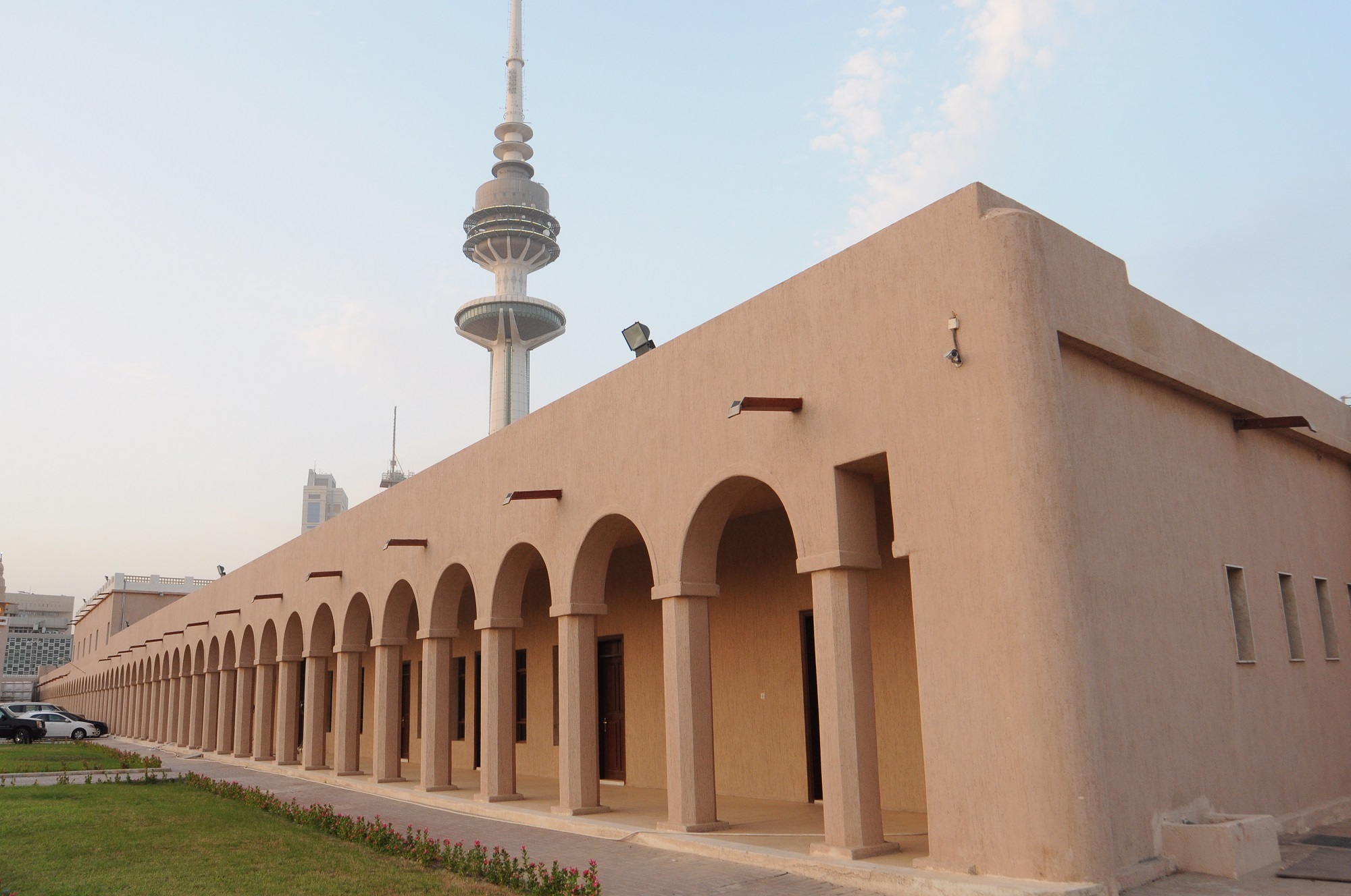 (قصر نايف) شاهدا على روعة المعمار في الكويت