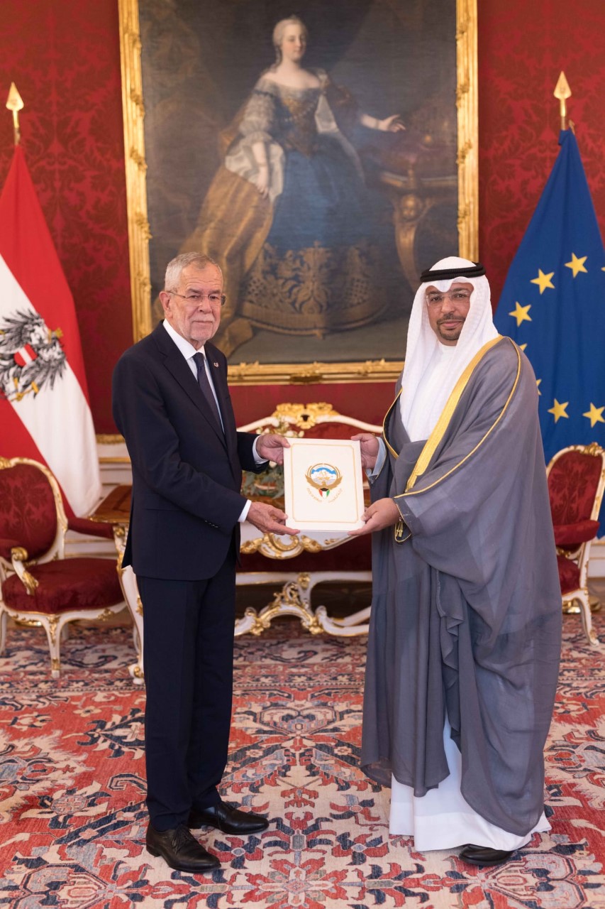 Kuwait Ambassador presents credentials to Austrian President