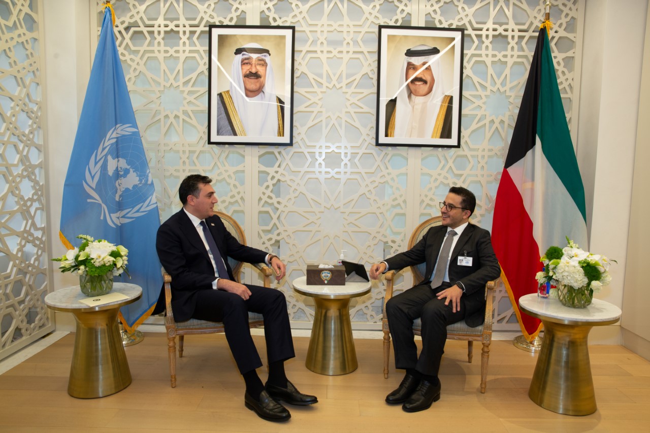 Kuwait FM holds talks with Georgia counterpart