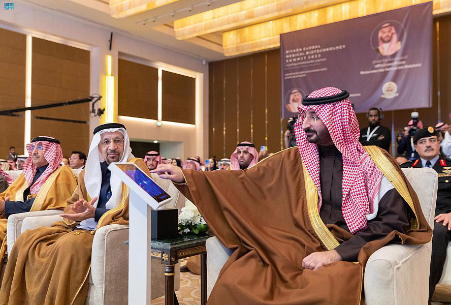 وزير الحرس الوطني السعودي يفتتح أعمال قمة (الرياض العالمية للتقنية الحيوية الطبية 2023)