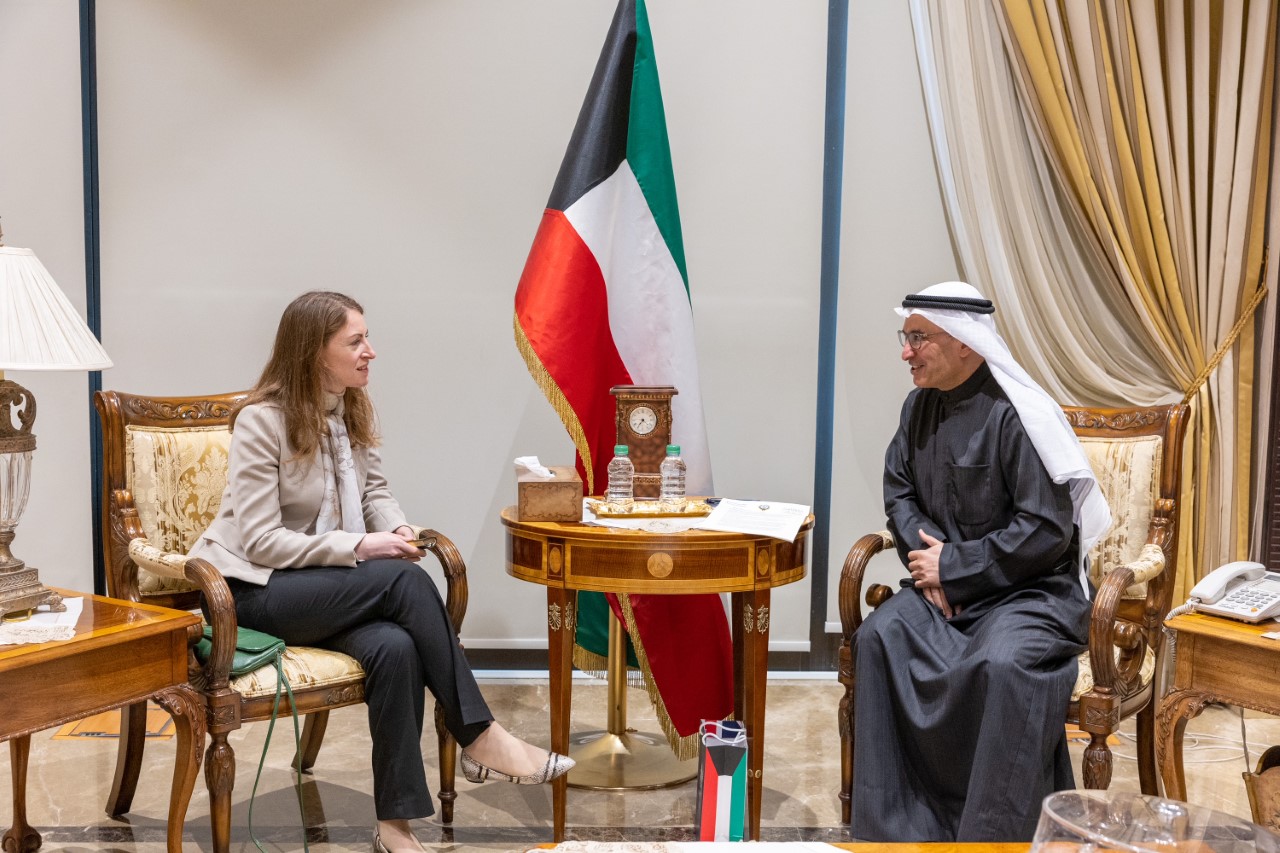 Kuwait's Deputy Foreign Minister receives The United Kingdom's Ambassador to Kuwait Belinda Lewis