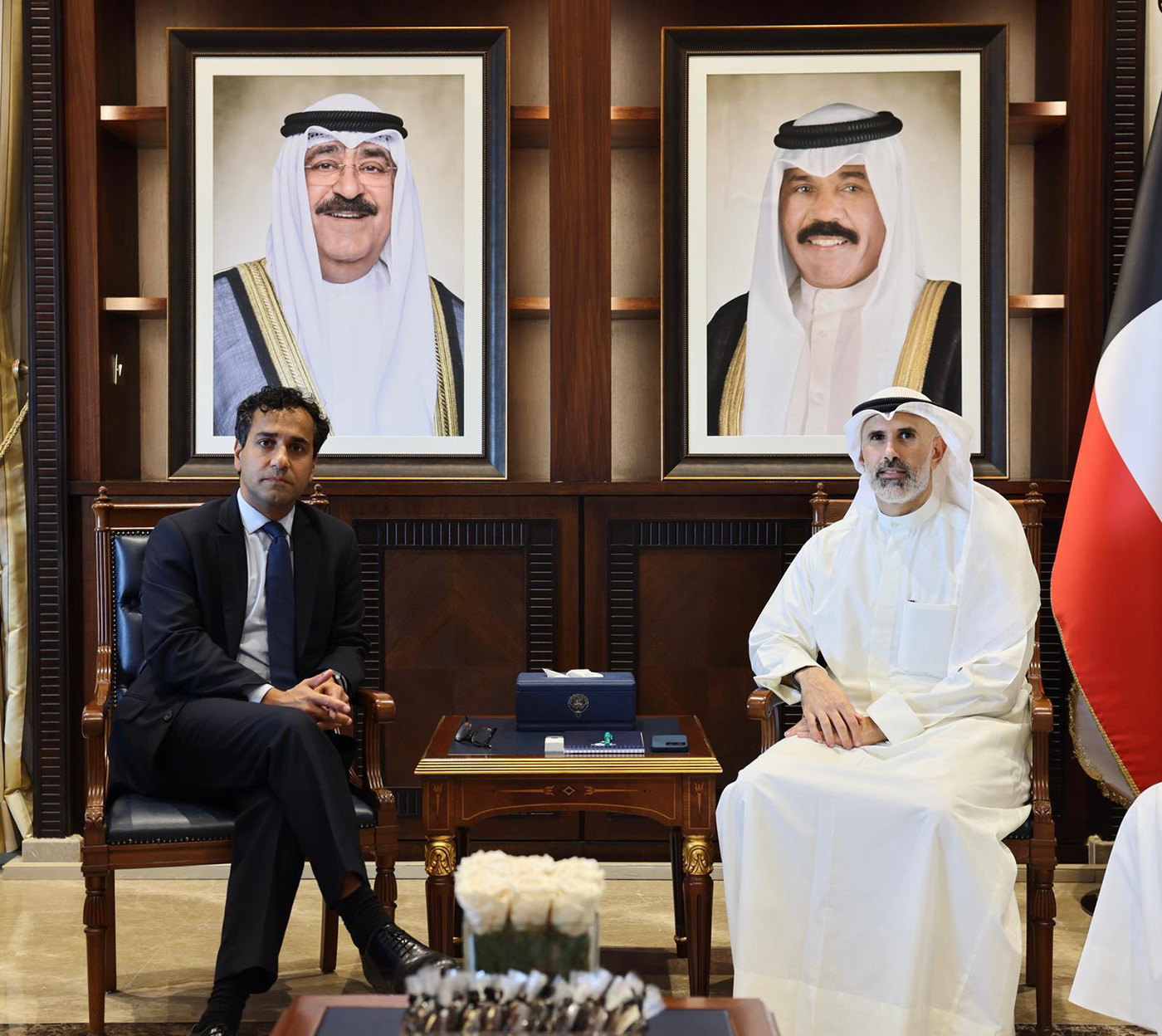 نائب وزير الخارجية يستقبل رئيس مجموعة العمل البرلمانية البريطانية للعلاقات مع دولة الكويت