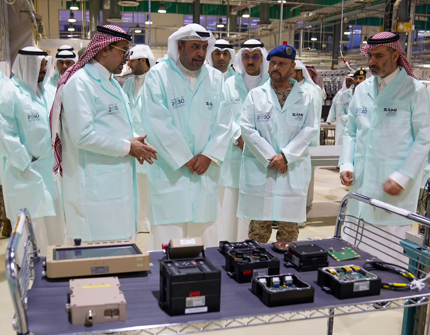 Kuwait DM visits Saudi Advanced Electronics Company in Riyadh