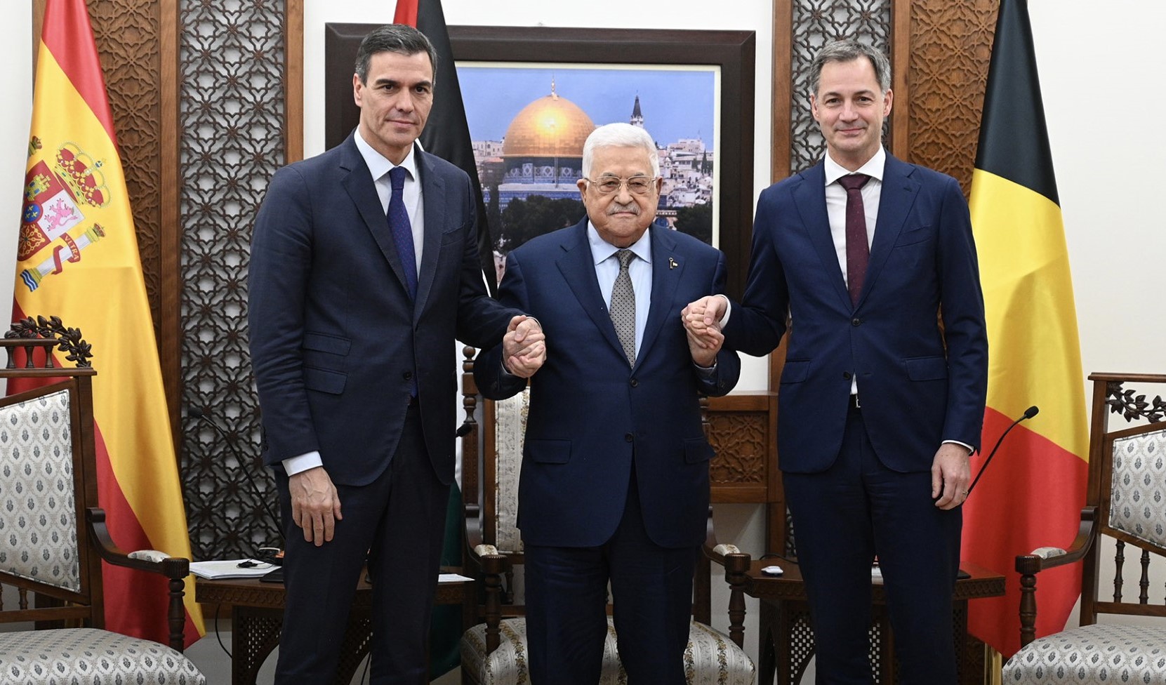 Le Premier ministre espagnol, Pedro Sanchez, lors de sa rencontre avec le président palestinien, Mahmoud Abbas.