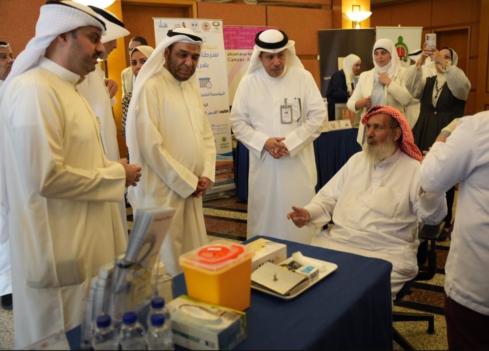 جانب من  حملة الكويت للتوعية بسرطان البروستاتا