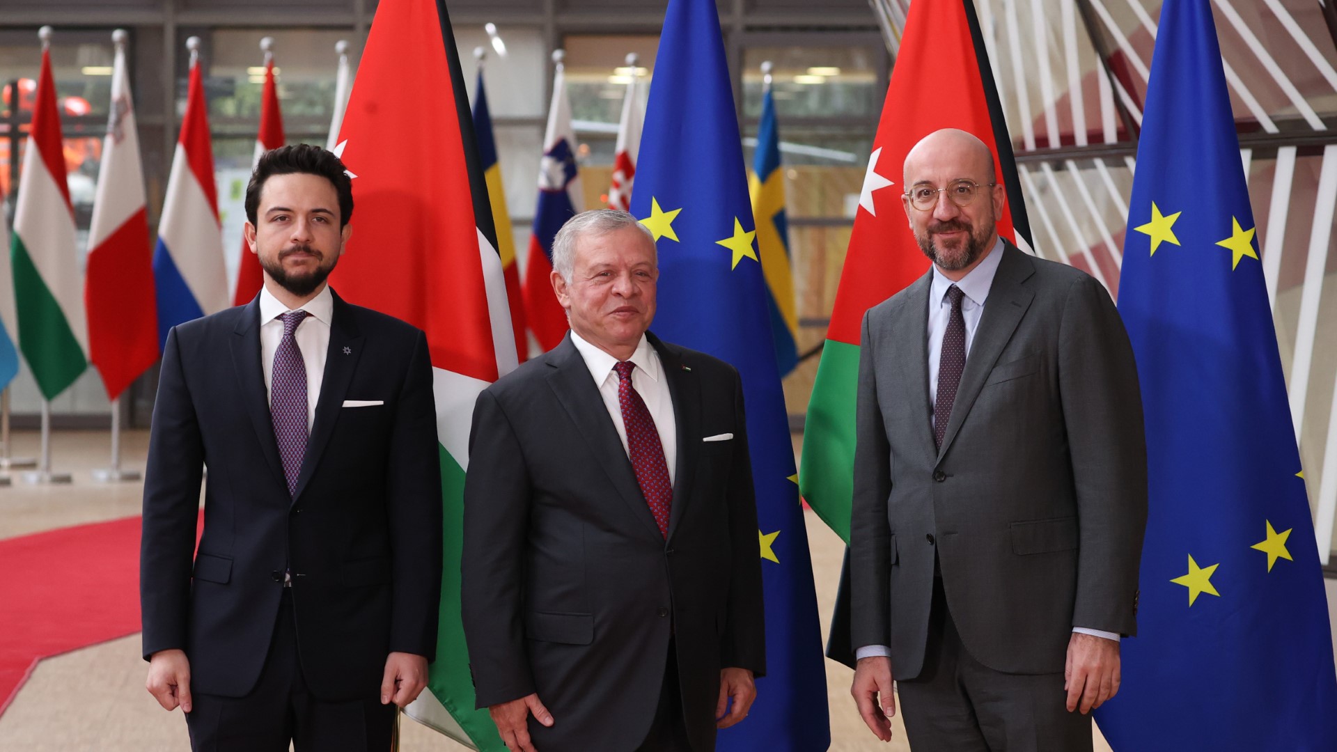 رئيس المجلس الأوروبي مع العاهل الأردني